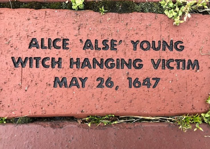 front-alse-young Witch Museum